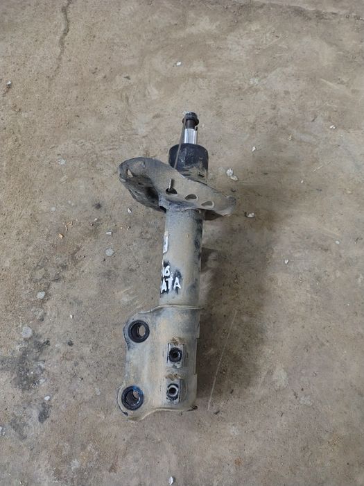 Стойка hyundai sonata 2016 год американец