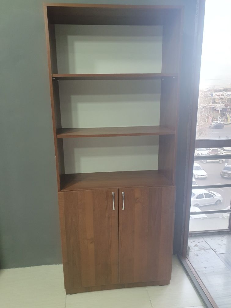 Продается шкаф и ресепшен для офиса и магазина
