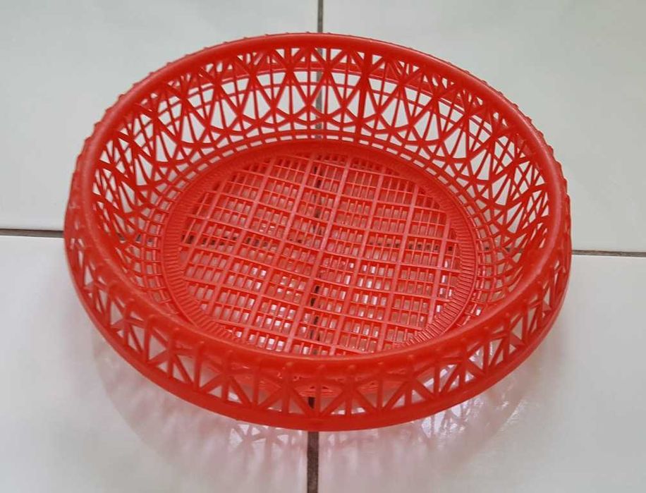 Castron plastic diametru 15 cm şi înălţimea 5 cm