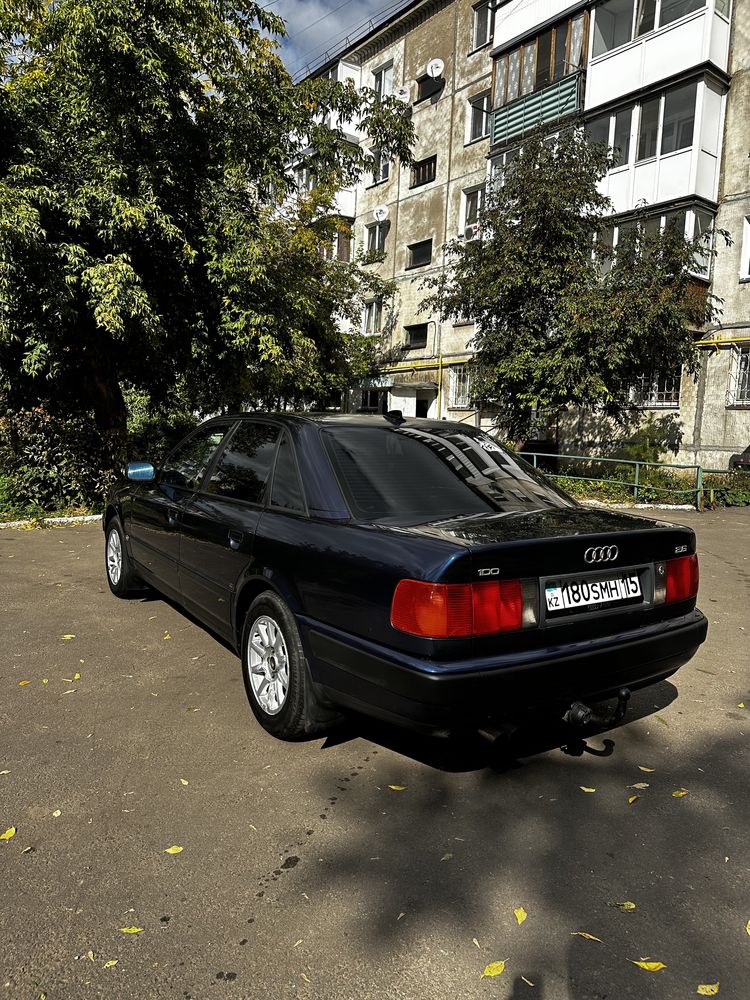 Audi 100 c4 в хорошем состоянии