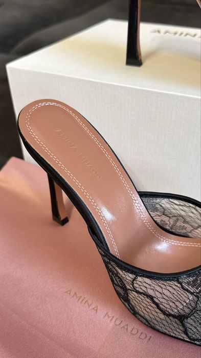 Pantofi Amina Muaddi - marime 36/full box/disponibil imediat