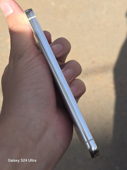 Samsung Galaxy S23 340$ 2ta imei bo'gan