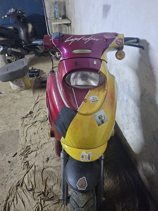Vand scuter peugeot