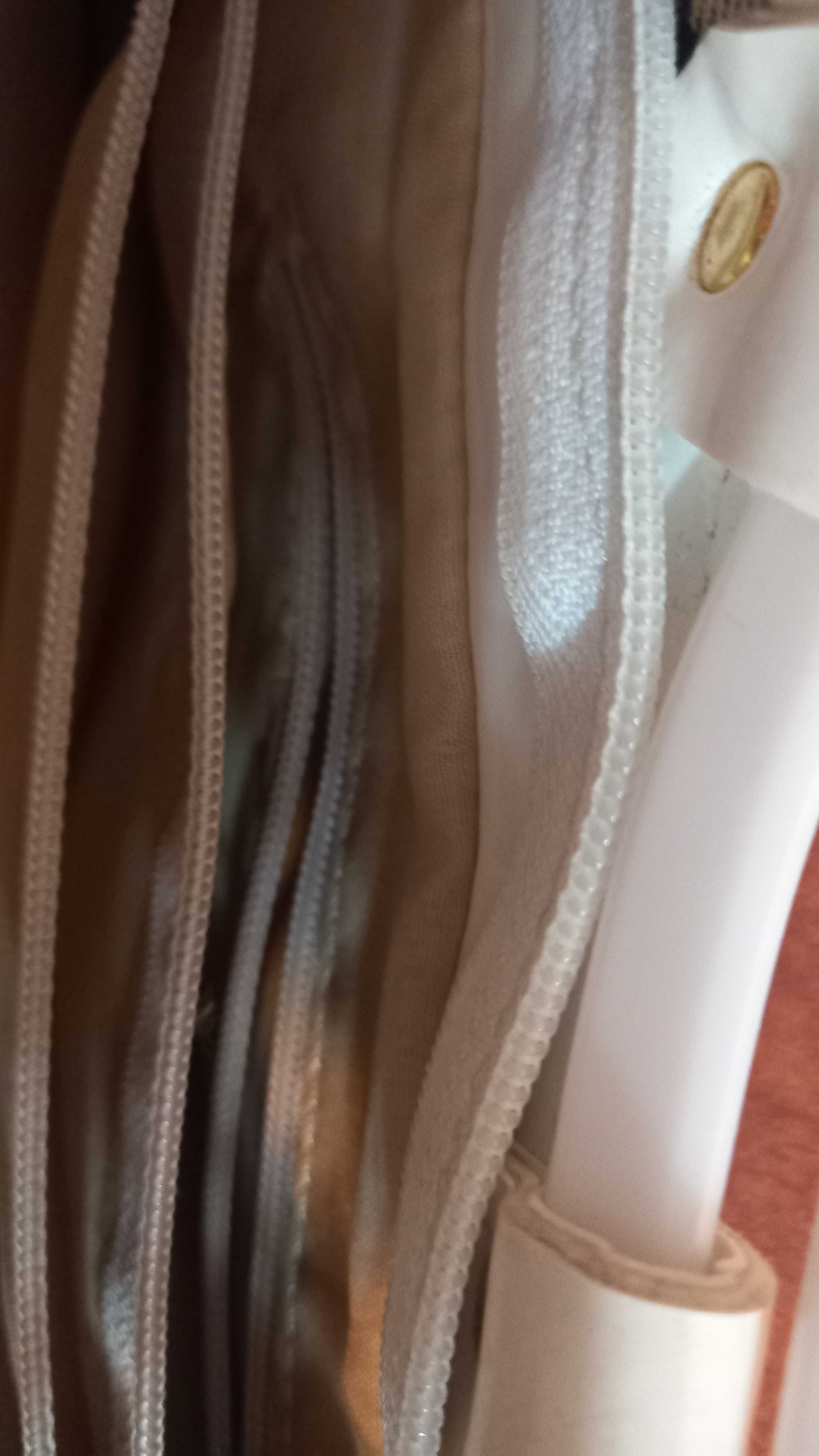 geanta alba piele cu material textil carouri