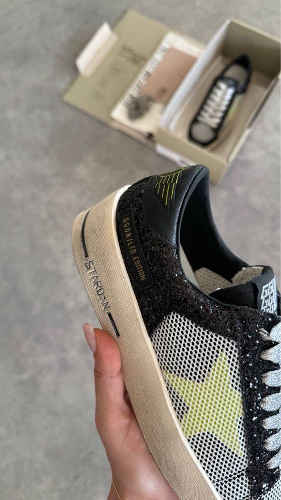 Adidasi Golden Goose Noi din piele !!! Marimi 36/40 !!!