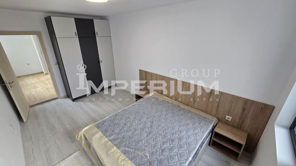 Чисто нов ТРИстаен, ЮЖЕН апартамент * СРЕДЕН ЕТАЖ * АСАНСЬОР, Базар Л