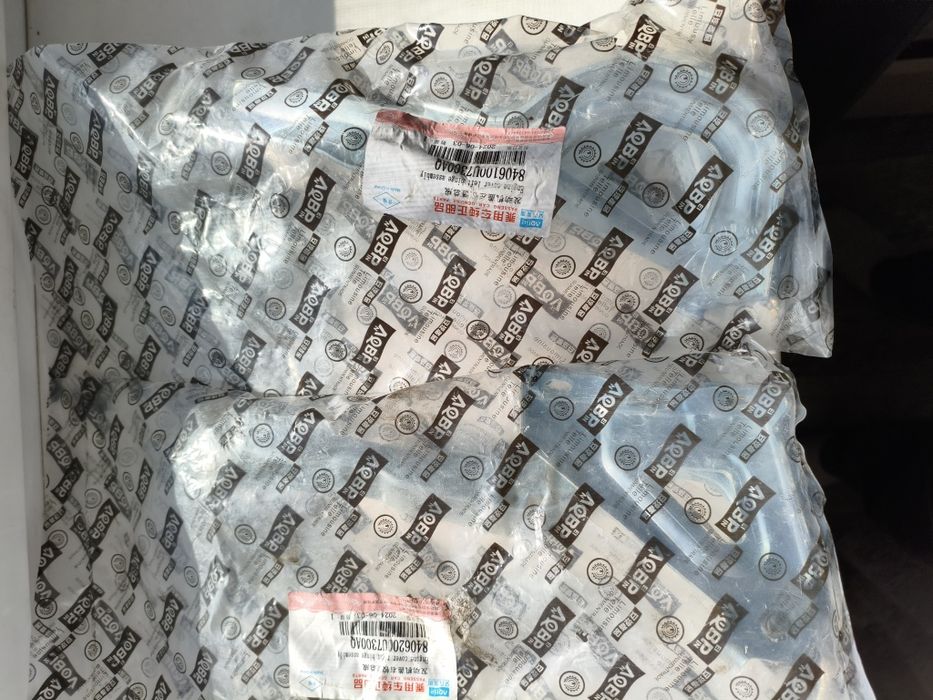 Петли капота Jac J7