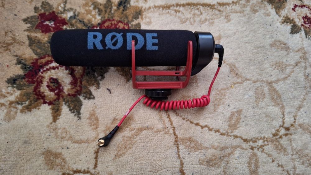 Microfon rode 5.1 pentru camera video sau aparat foto