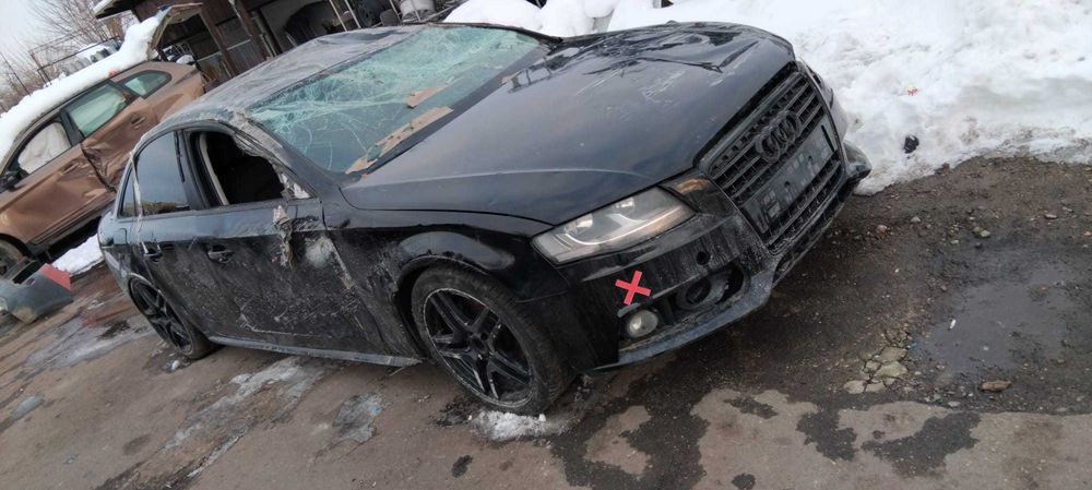 Dezmembrez Audi A4 B8 1.8 TFSi an 2010 cod motor CABA