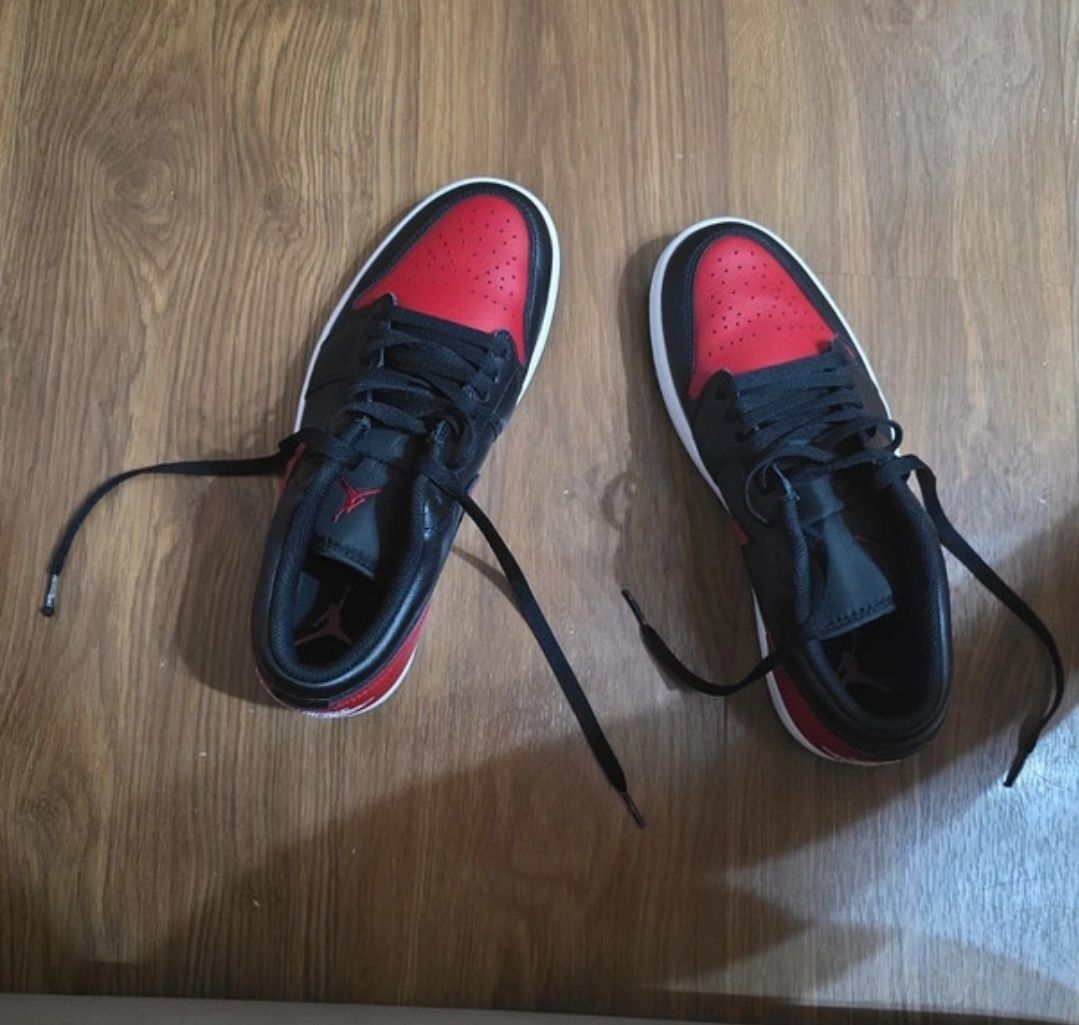 Jordan low rossi