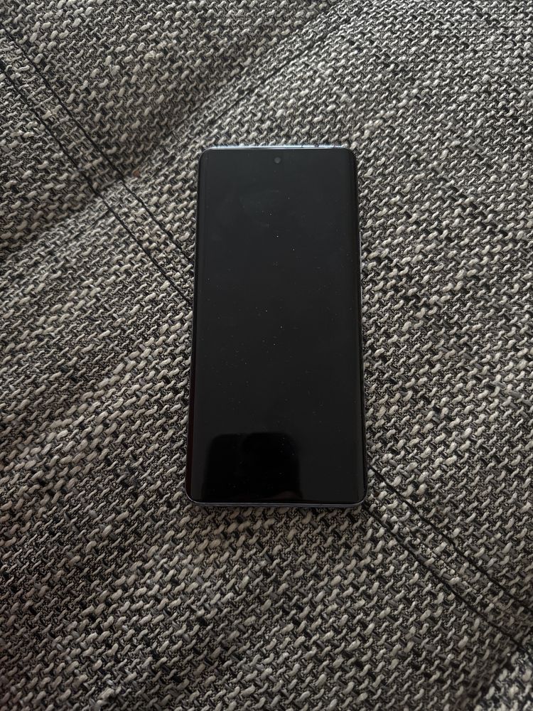 Телефон Huawei nova 9