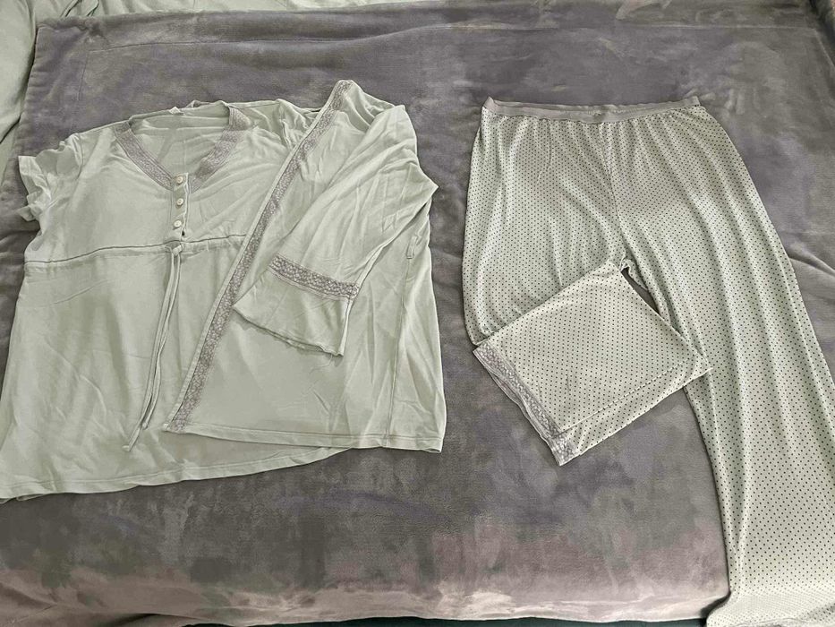 seturi pijamale gravide