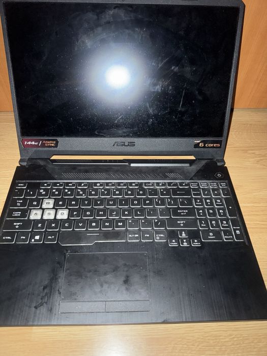 Laptop Gaming Asus