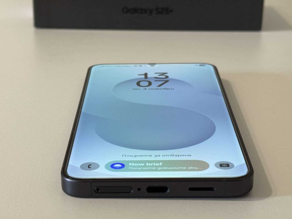 Бартер! НОВ! 24м.Гаранция! Galaxy S25 Plus BlueBlack (Тъмносин)