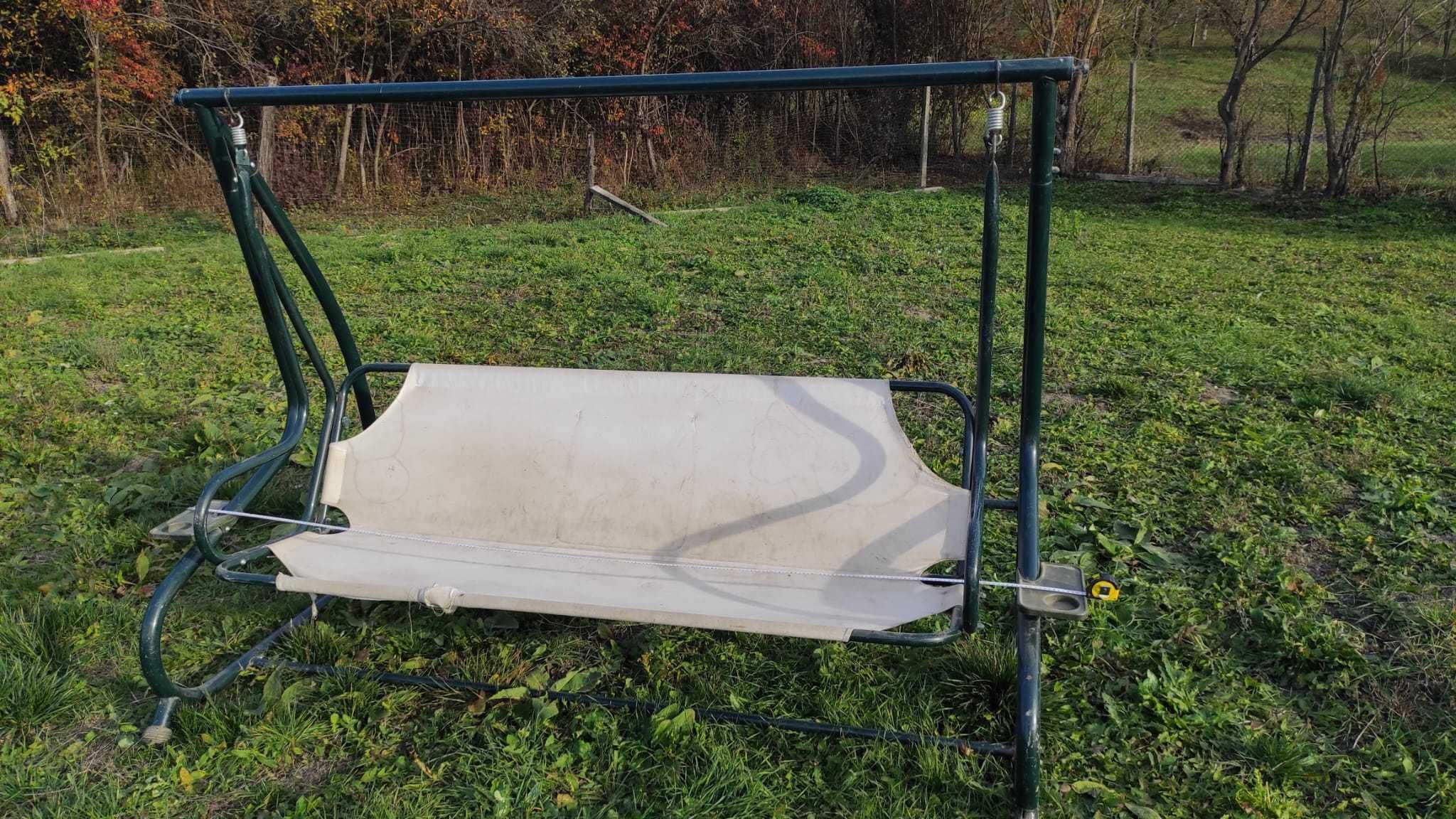 Balansoar de gradina - cadru metalic solid