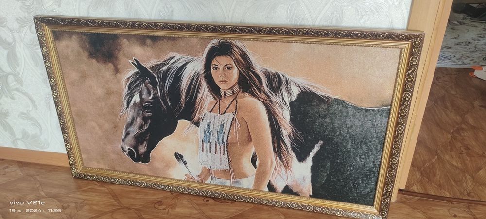 Продам картину в отличном состоянии