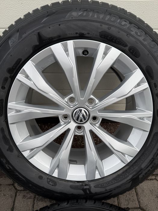 Jante VW 17 Tiguan T-Roc Passat B8 Golf Touran Sharan 215/65R17 iarna