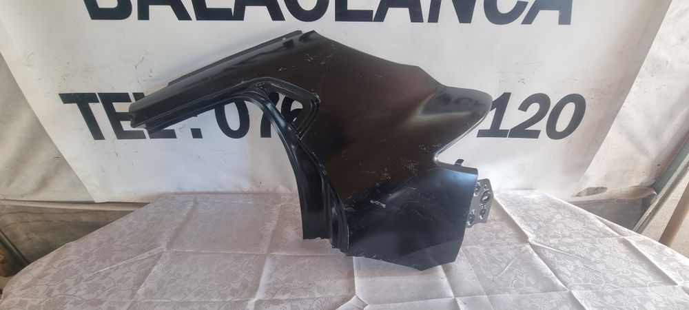 Aripa stanga spate renault Megane 4 hatchback