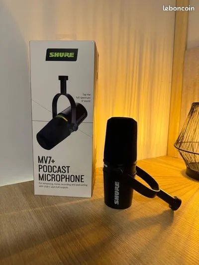 Shure MV7+ Микрофон для подкастов