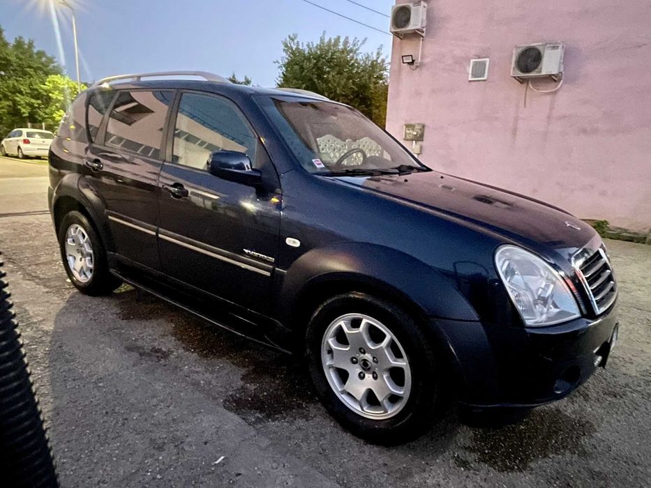 SSANGYONG Rexton 2 2.7 XVT A-T Executive Top 186 CP 2008 4x4