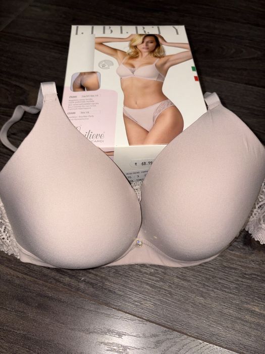 Нов сутиен. Италиански Leilieve