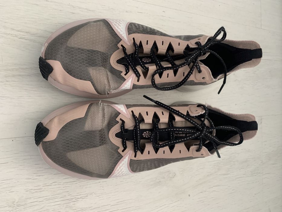 tenisi nike air zoom gravity