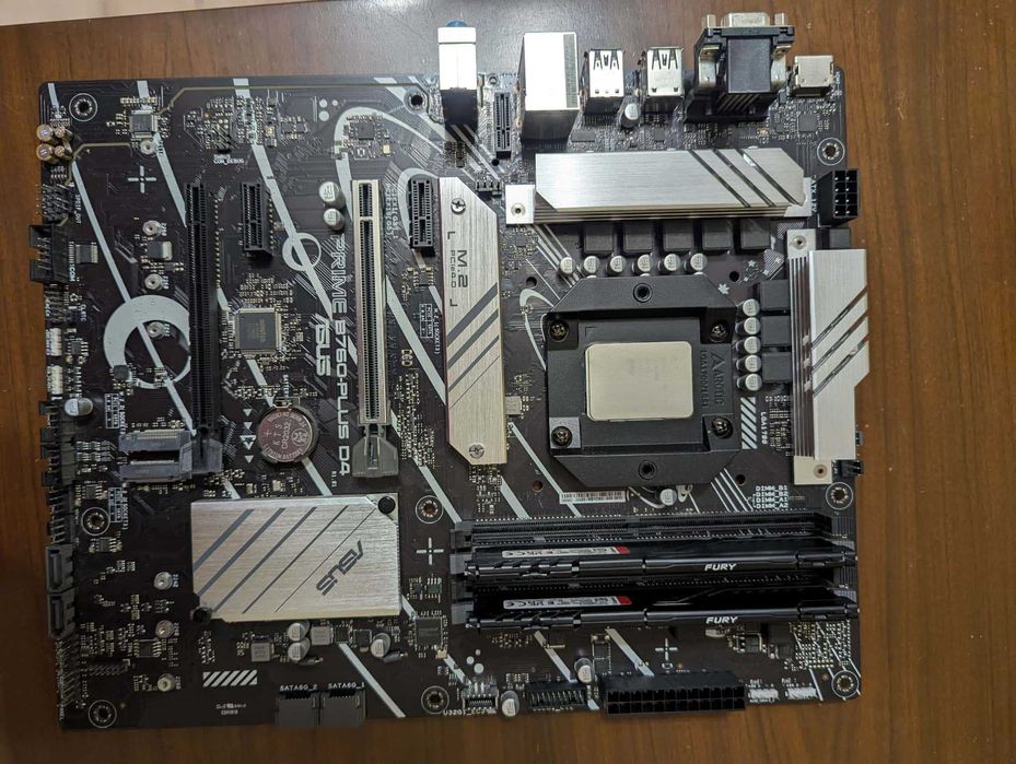 i5-12400f, Asus Prime B760, 16 gig Kingston 3200mhz, Аrctic Freezer 36