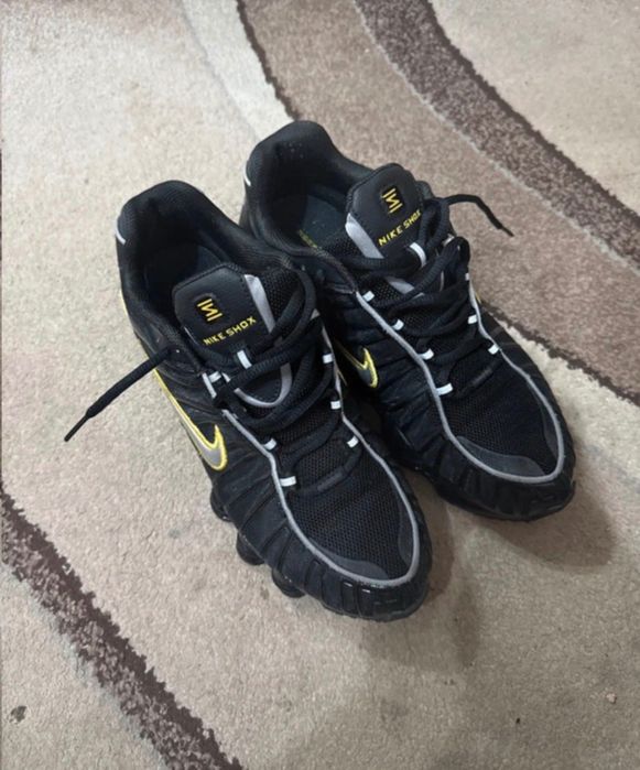 Nike Shox TL Black and Yellow