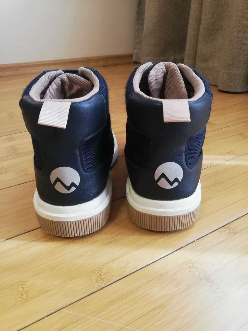 Pantofi sport înalți nr. 34 impermeabili copii H&M