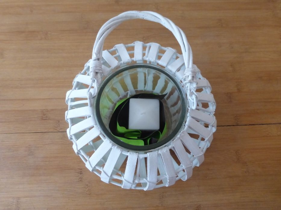 Висящ свещник кошница със свещ