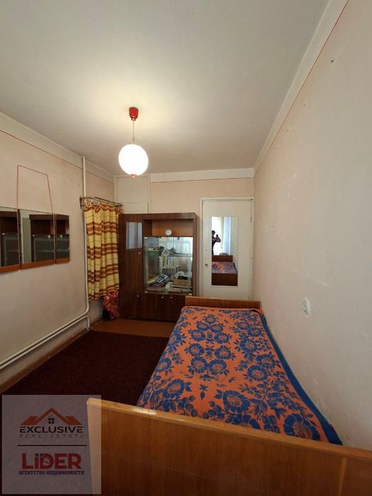 Продается 4х комнатная квартира. Вторичка. Вокзал.