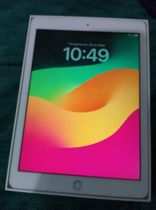 Продаю или обмен ipad 6 32gb sim