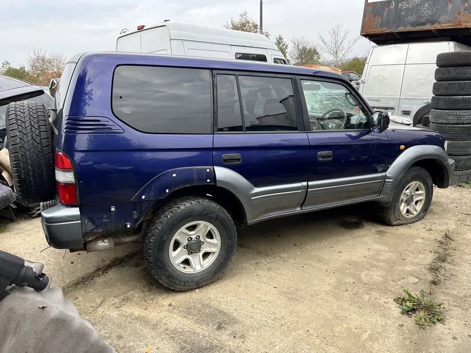 DEZMEMBREZ Piese Toyota J90 J95 Land Cruiser  3 / 5 Usi