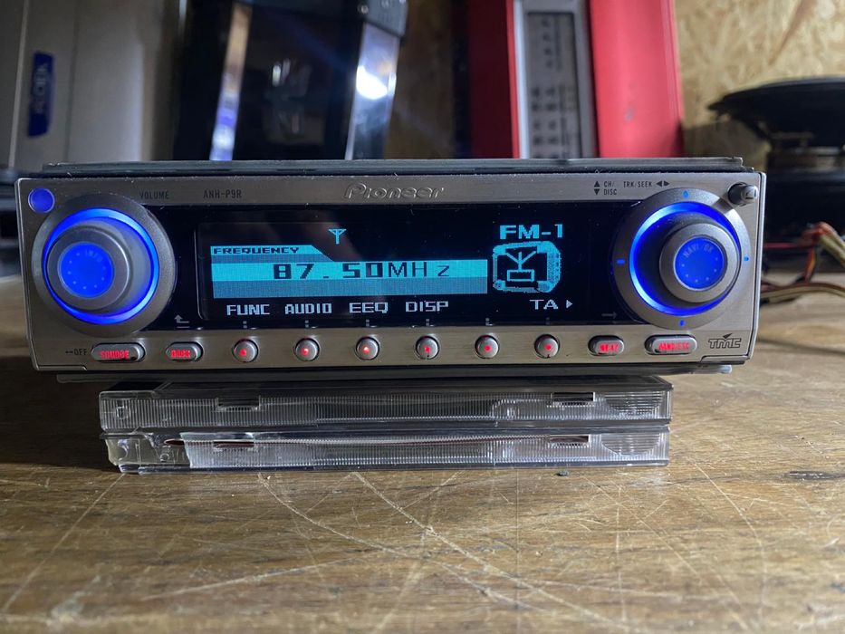 Cd player auto Pioneer ANH P 9R fata aluminiu