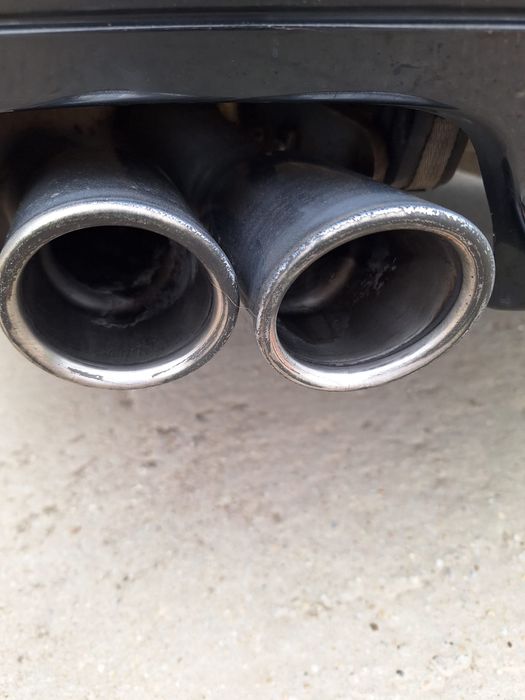 Vand Bmw F 10 km putini si reali