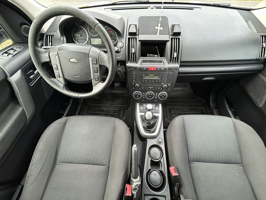 Land Rover Freelander 4x4 / 2.2 / 150 cp / 2009-06