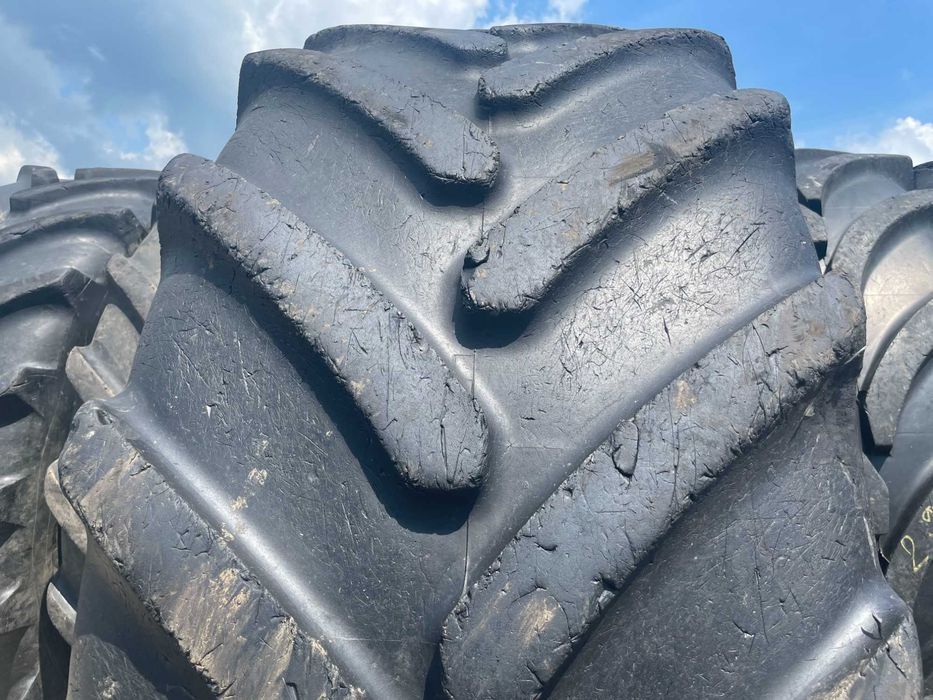 650/65r42 cauciuc tractor OCAZIE anvelope bucata / pereche claas spate