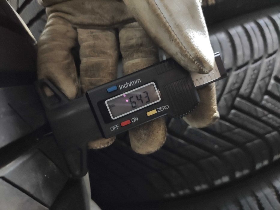 2бр Летни гуми 215 60 16 - Goodyear - DOT 2022