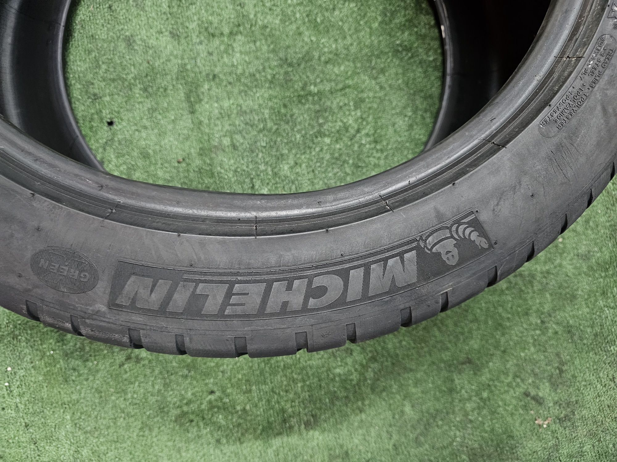 295 40 20 vara michelin