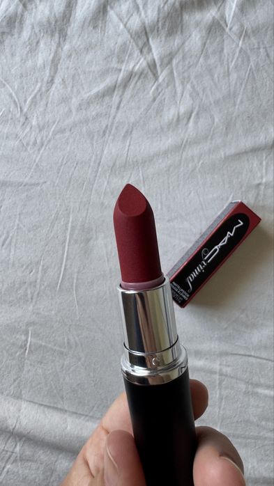 Ruj Mac NOU Russian Red