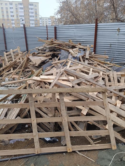 Дрова бесплатно, самовывоз