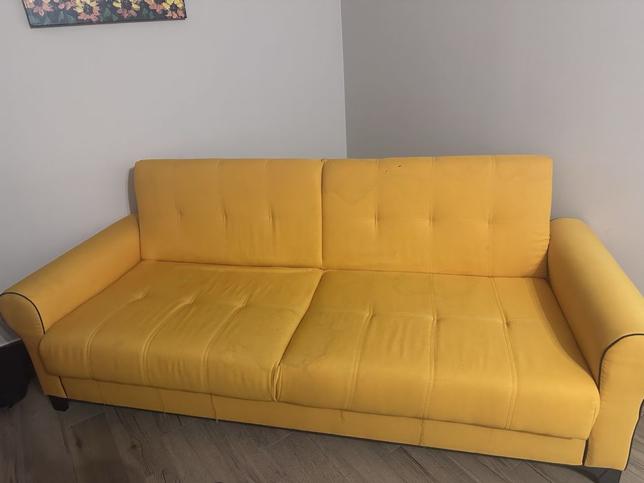 Разтегателен диван