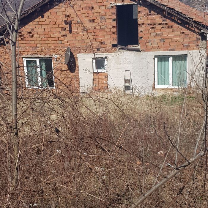 Продава къща в гр Дупница
