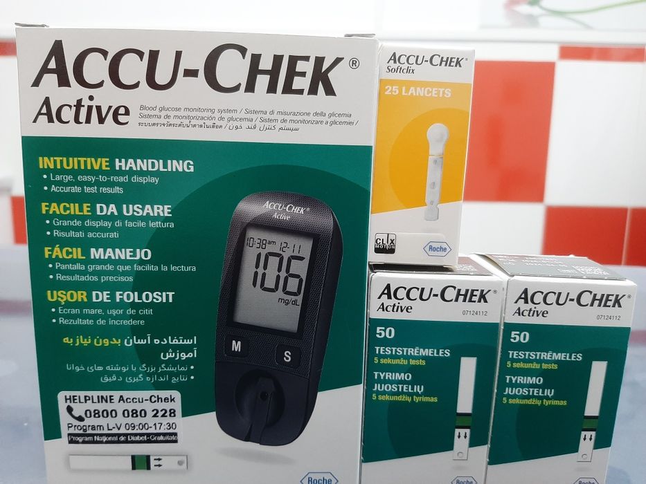 Accu chek glucometru