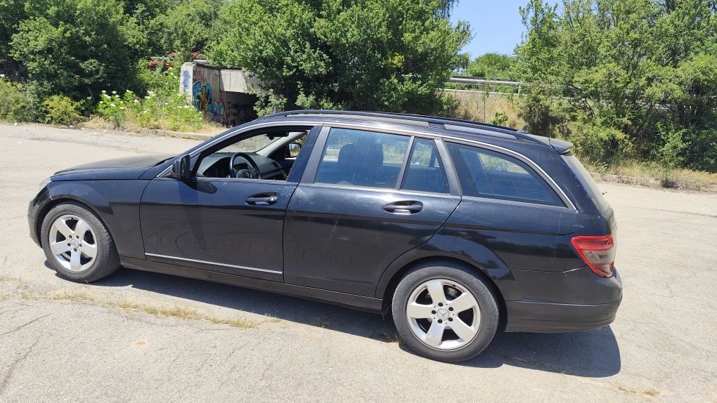 Mercedes c200cdi  136кс 2009г