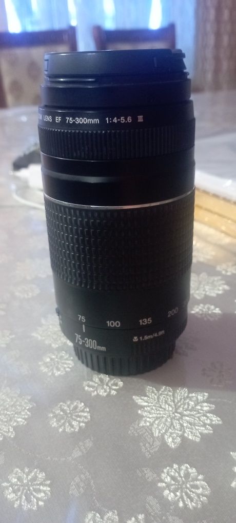 Canon obyektiv 75-300 xolati zo'r chetdan olib kelingan