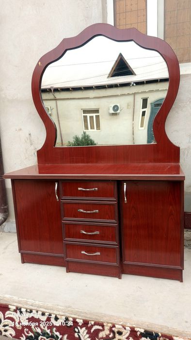 Трюмо состоянияси зур