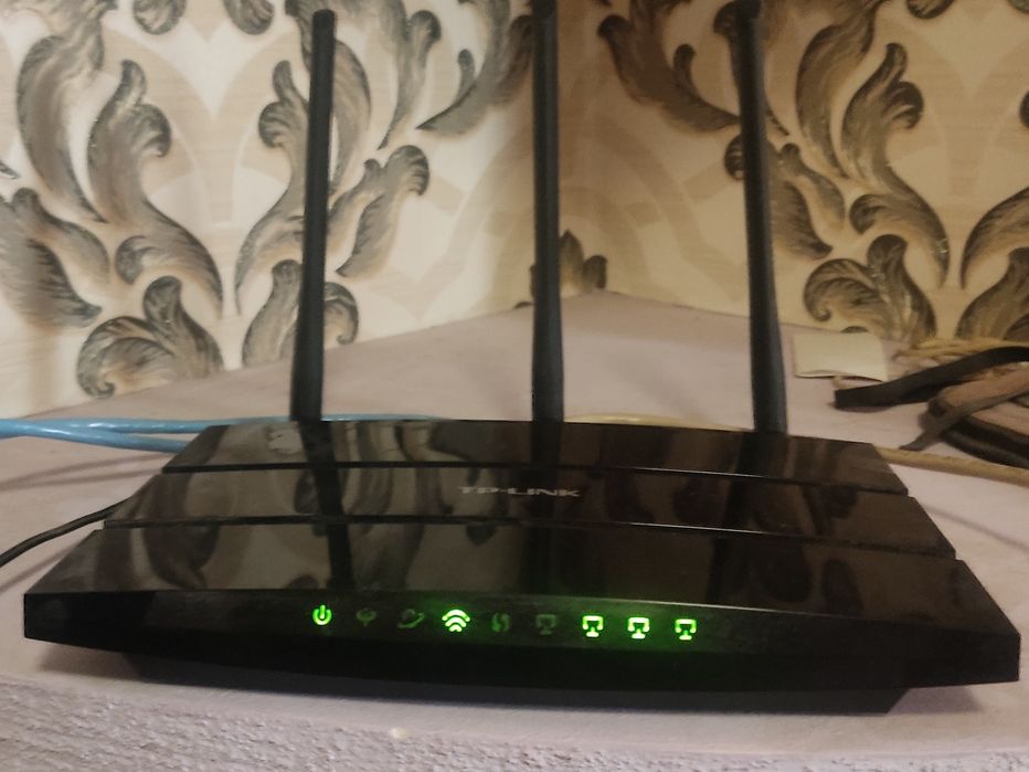 TP-Link TD-W8970 Wi-Fi роутер с гигабитными портами