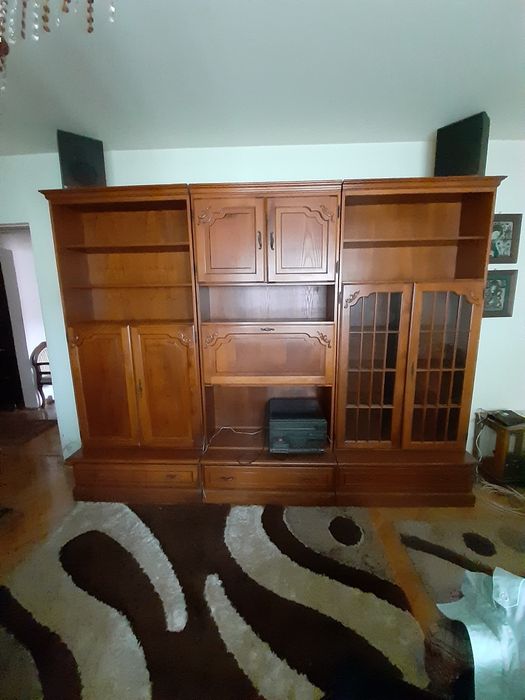 Vând biblioteca Feleacul