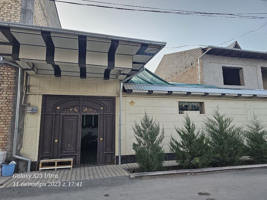 Срочно продается 2,3-сотик 3-х комн участка в Сергели Ханабад